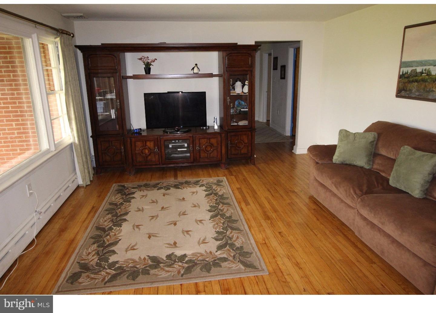 2934 Township Line Road Norristown, PA 19403 - Photo 3 of 19 Family Room