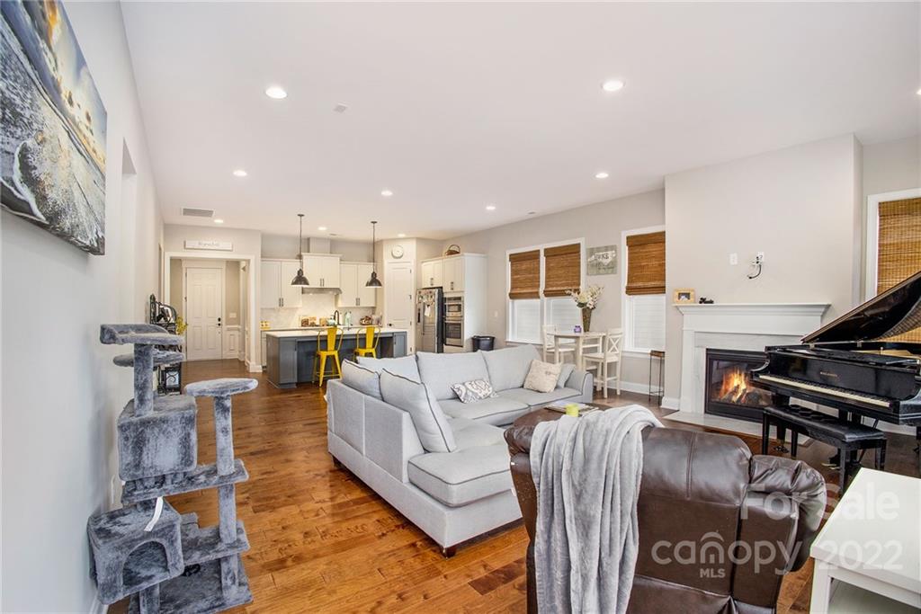 16004 Deer River Road Charlotte, NC 28278 - Photo 13 of 33