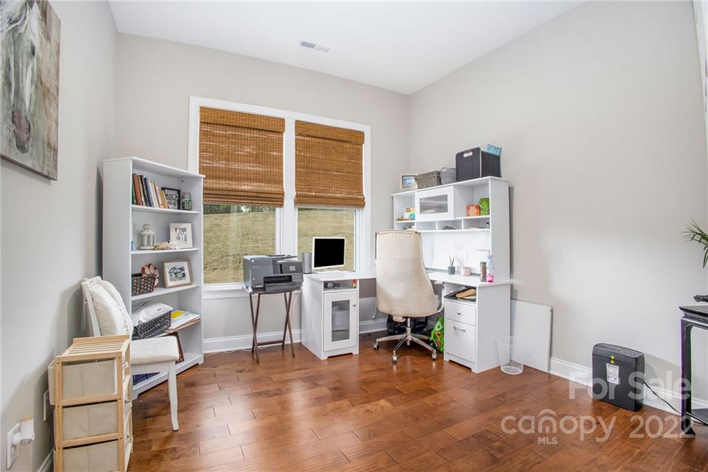 16004 Deer River Road Charlotte, NC 28278 - Photo 15 of 33