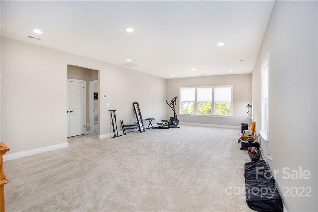 16004 Deer River Road Charlotte, NC 28278 - Photo 24 of 33