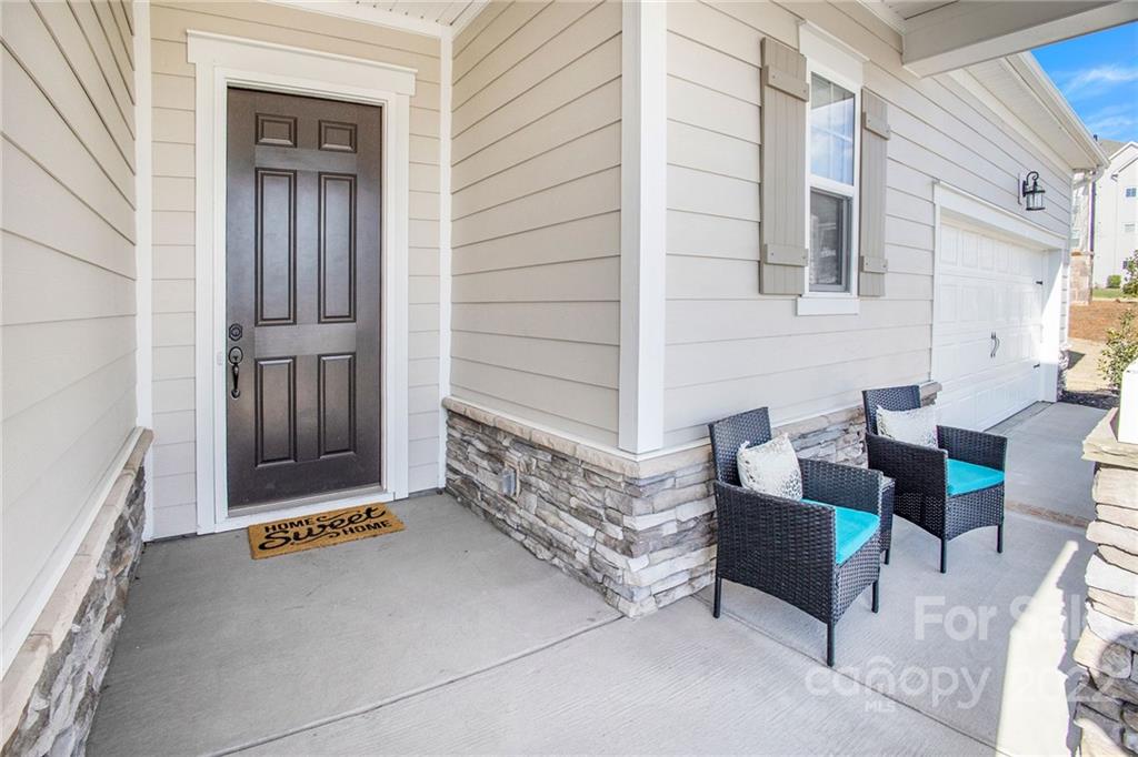 16004 Deer River Road Charlotte, NC 28278 - Photo 4 of 33