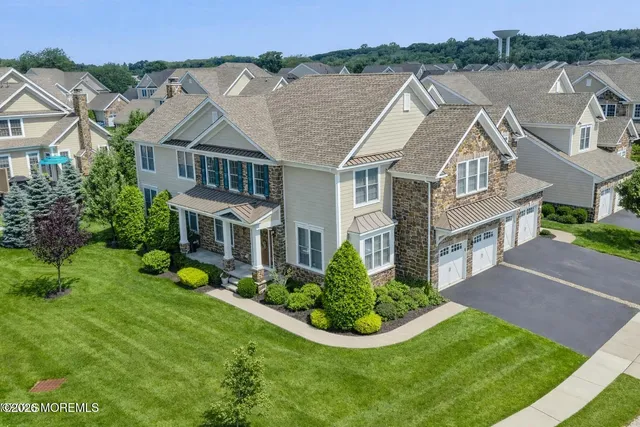 $1,333,000 | 17 Spalding Drive, Holmdel, NJ 07733