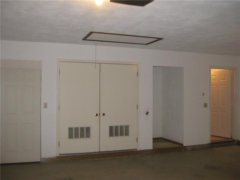 370 North Ben Franklin Road Indiana, PA 15701 - Photo 17 of 23