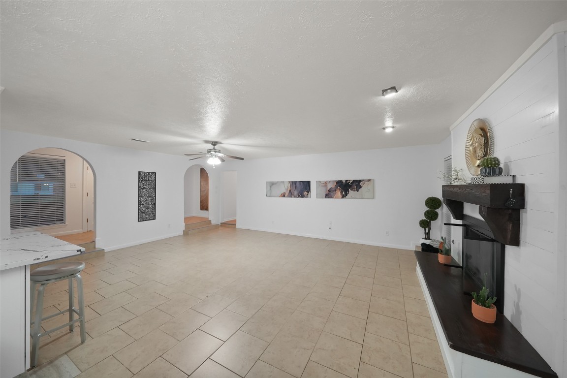 25510 Many Oak Drive Spring, TX 77380 - Photo 11 of 27