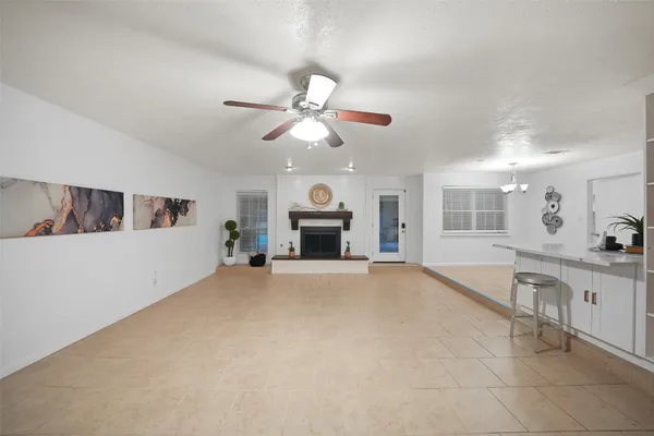 $350,000 | 25510 Many Oak Drive, Spring, TX 77380