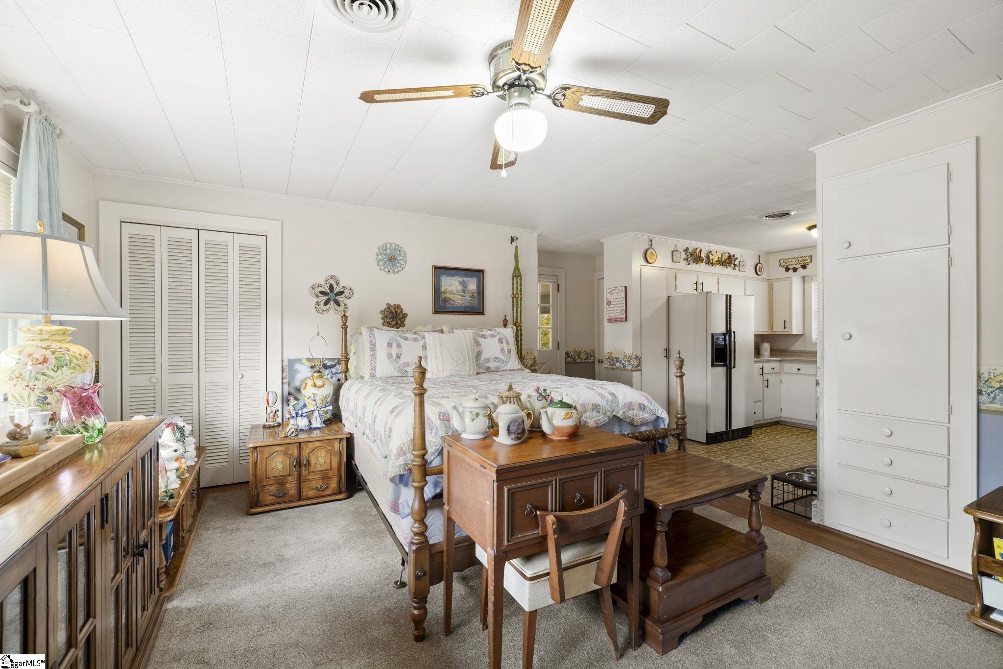 512 Pope Field Road Easley, SC 29642 - Photo 15 of 32