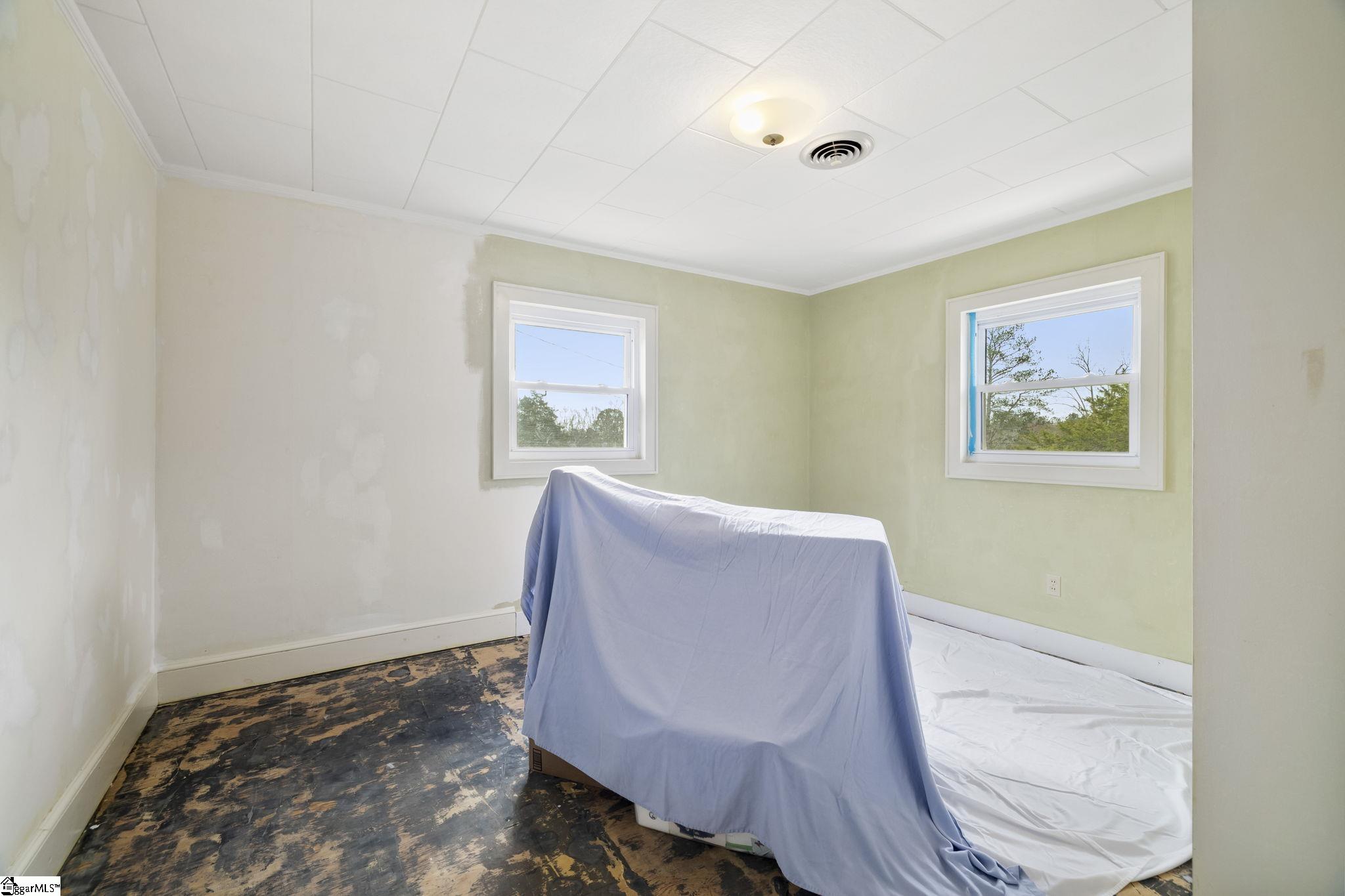 512 Pope Field Road Easley, SC 29642 - Photo 17 of 32