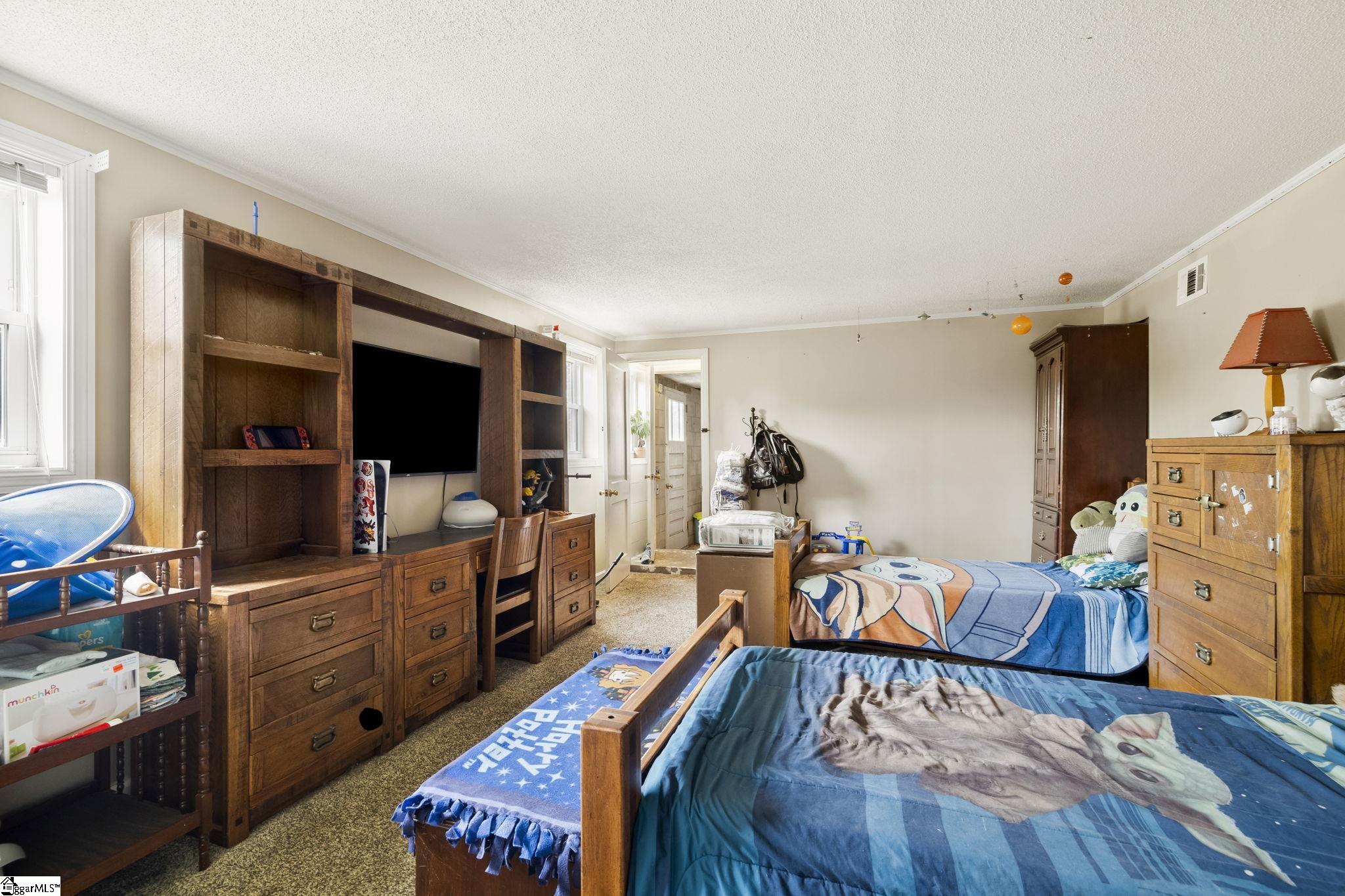 512 Pope Field Road Easley, SC 29642 - Photo 18 of 32