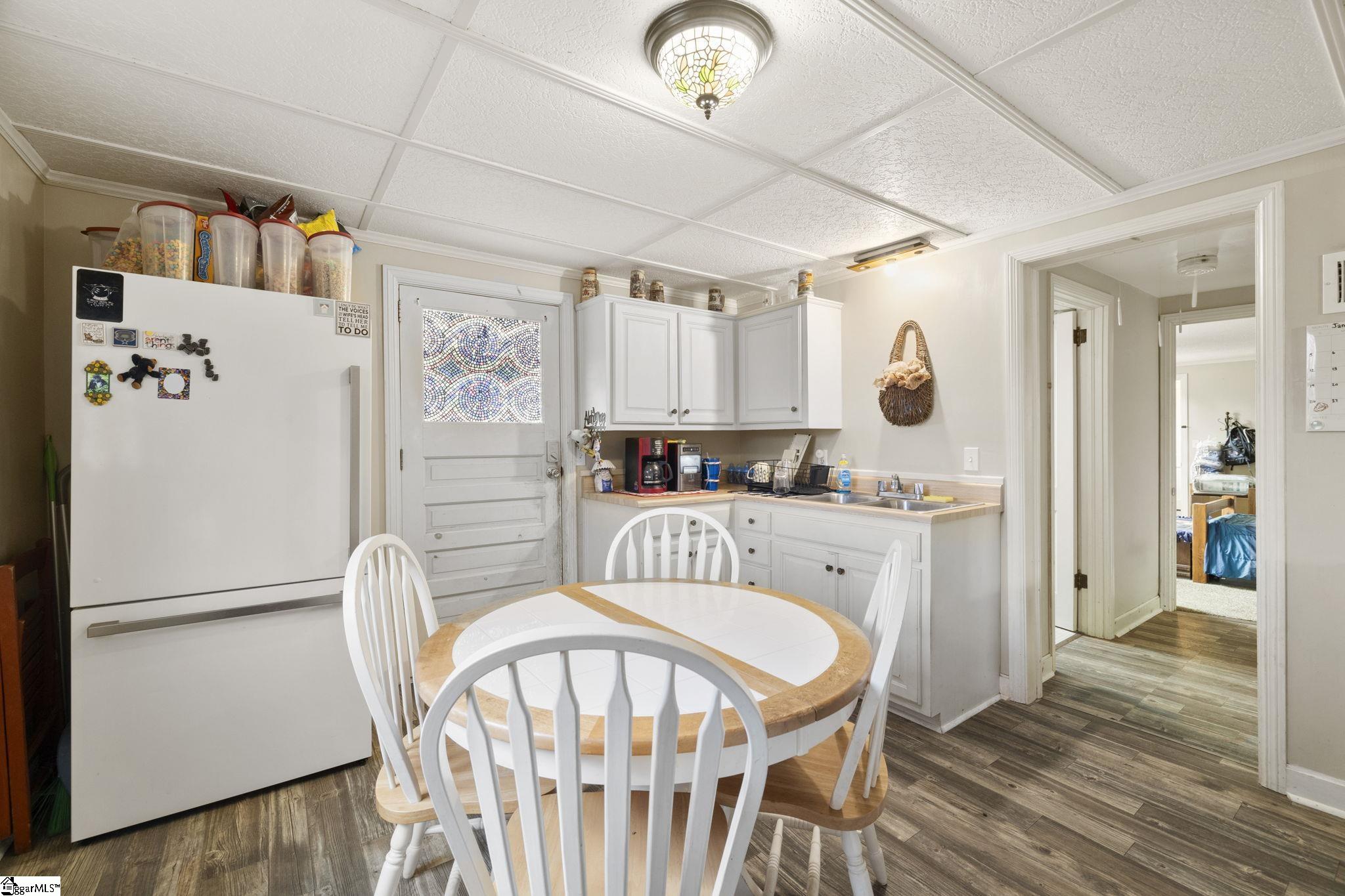 512 Pope Field Road Easley, SC 29642 - Photo 23 of 32