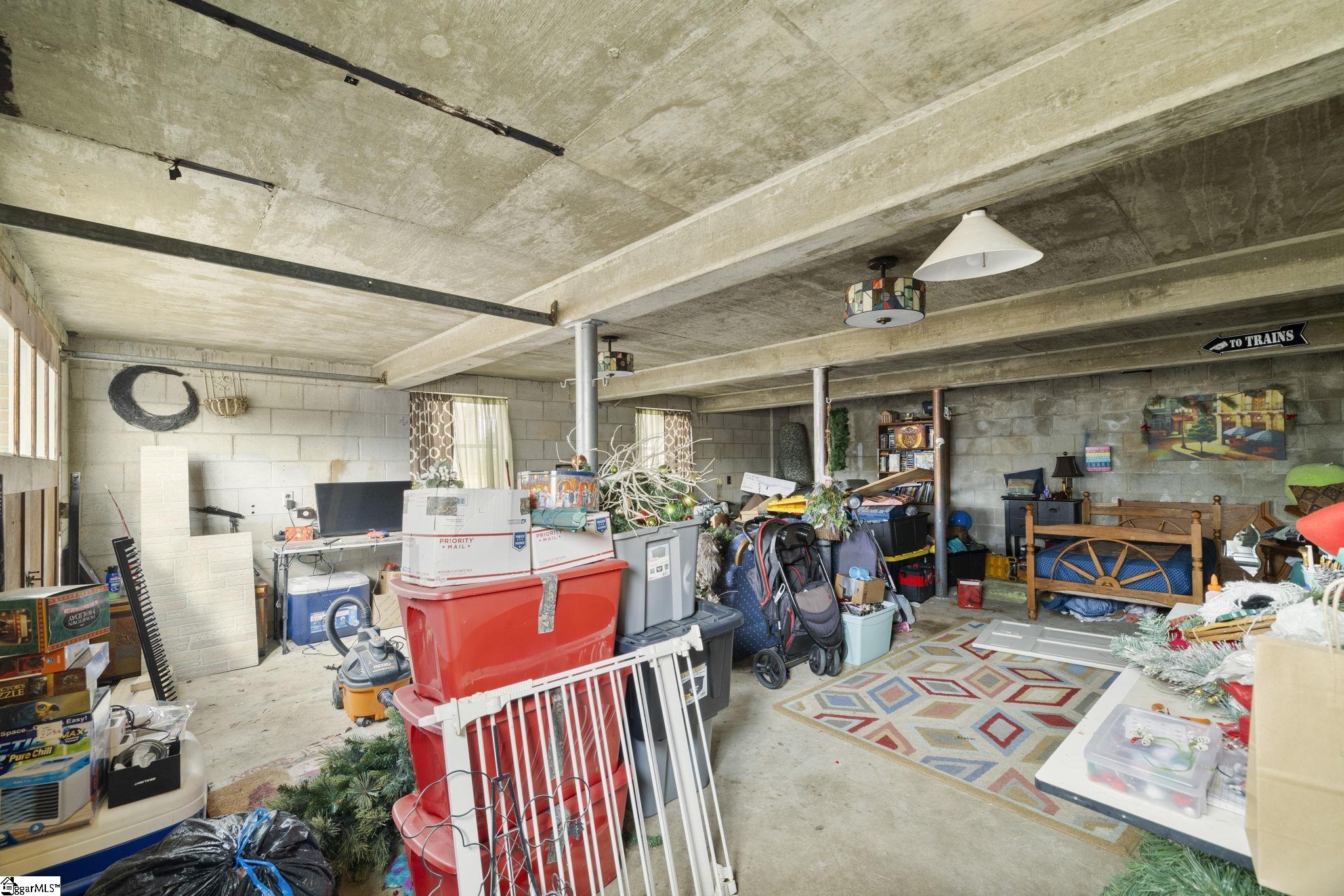 512 Pope Field Road Easley, SC 29642 - Photo 26 of 32