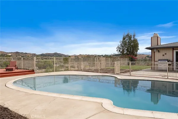 $1,099,999 | 1820 Corona Avenue, Norco, CA 92860