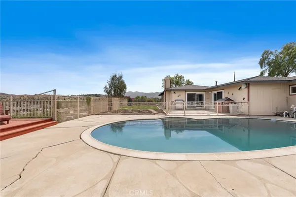 $1,099,999 | 1820 Corona Avenue, Norco, CA 92860
