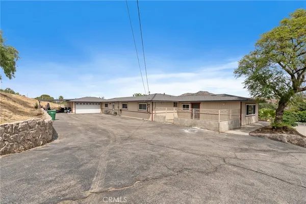 $1,099,999 | 1820 Corona Avenue, Norco, CA 92860