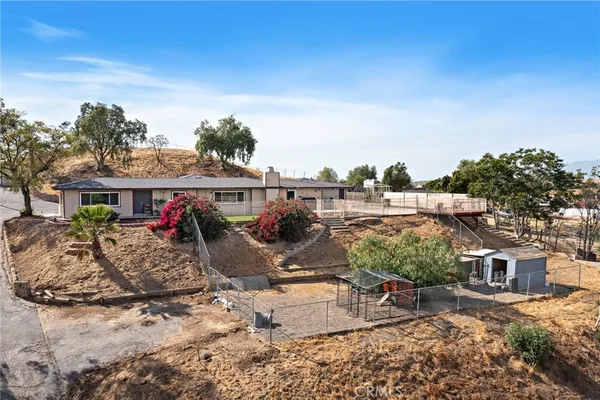 $1,099,999 | 1820 Corona Avenue, Norco, CA 92860