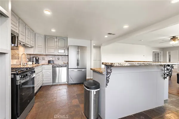 $1,099,999 | 1820 Corona Avenue, Norco, CA 92860