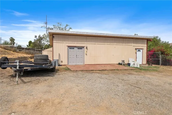 $1,099,999 | 1820 Corona Avenue, Norco, CA 92860