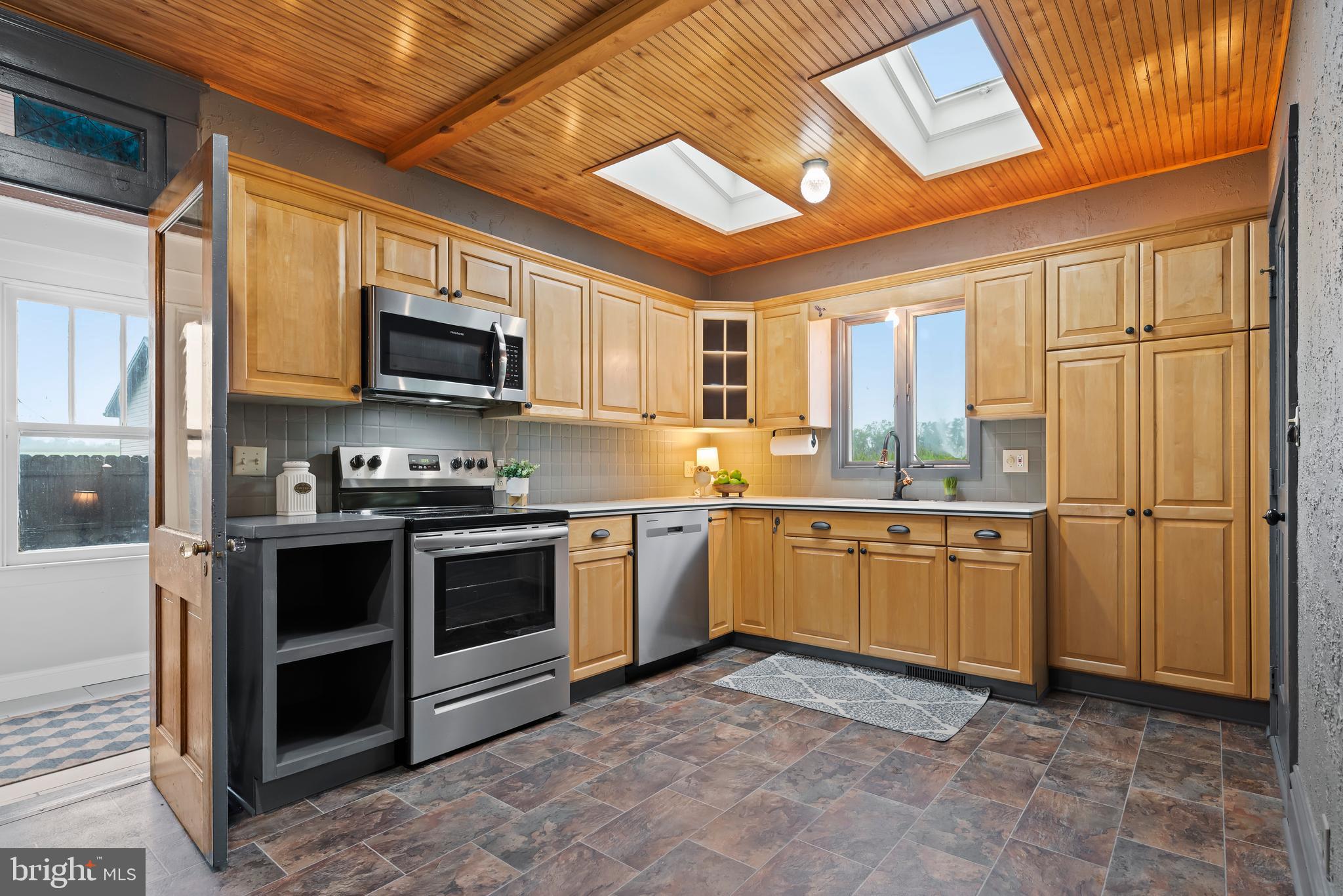 2635 Walnut Bottom Road Carlisle, PA 17015 - Photo 14 of 30 Gallery Image 14
