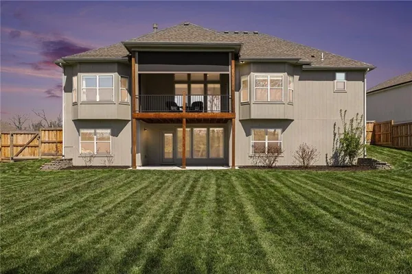 $665,000 | 5513 Northwest 111th Court, Kansas City, MO 64154