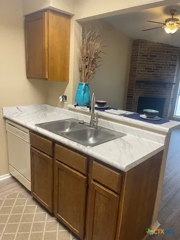 $995 | 512 Kellys Way, New Braunfels, TX 78130