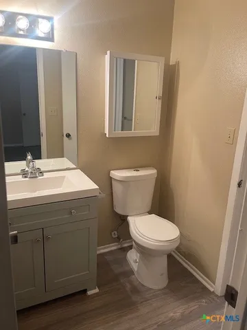 $995 | 512 Kellys Way, New Braunfels, TX 78130