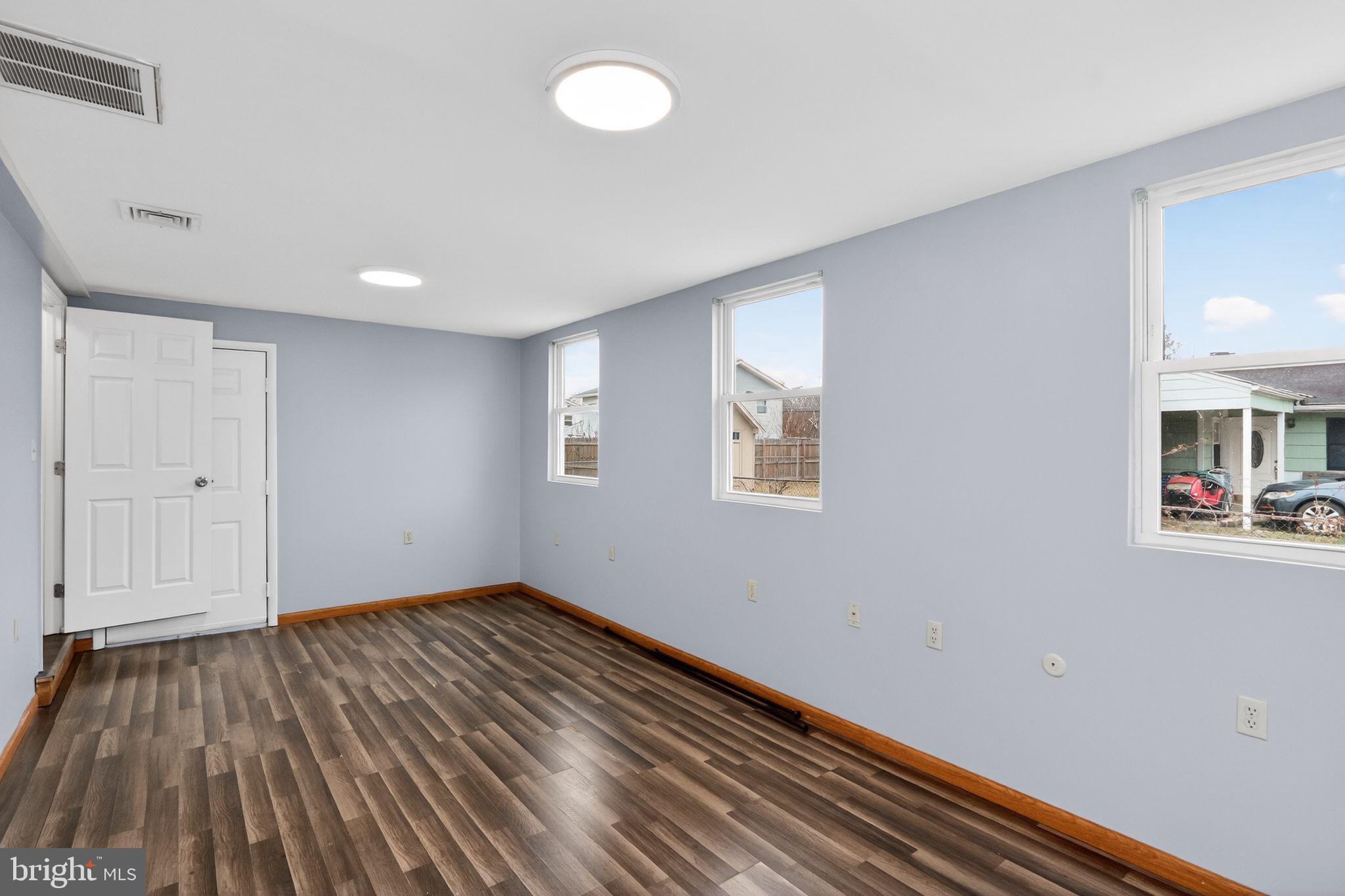 14423 Lamar Road Woodbridge, VA 22191 - Photo 11 of 30