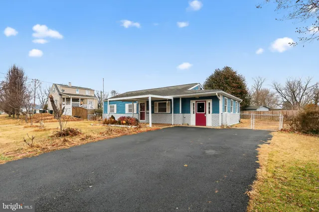 $470,000 | 14423 Lamar Road, Woodbridge, VA 22191
