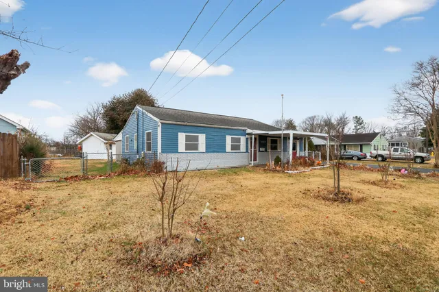 $470,000 | 14423 Lamar Road, Woodbridge, VA 22191