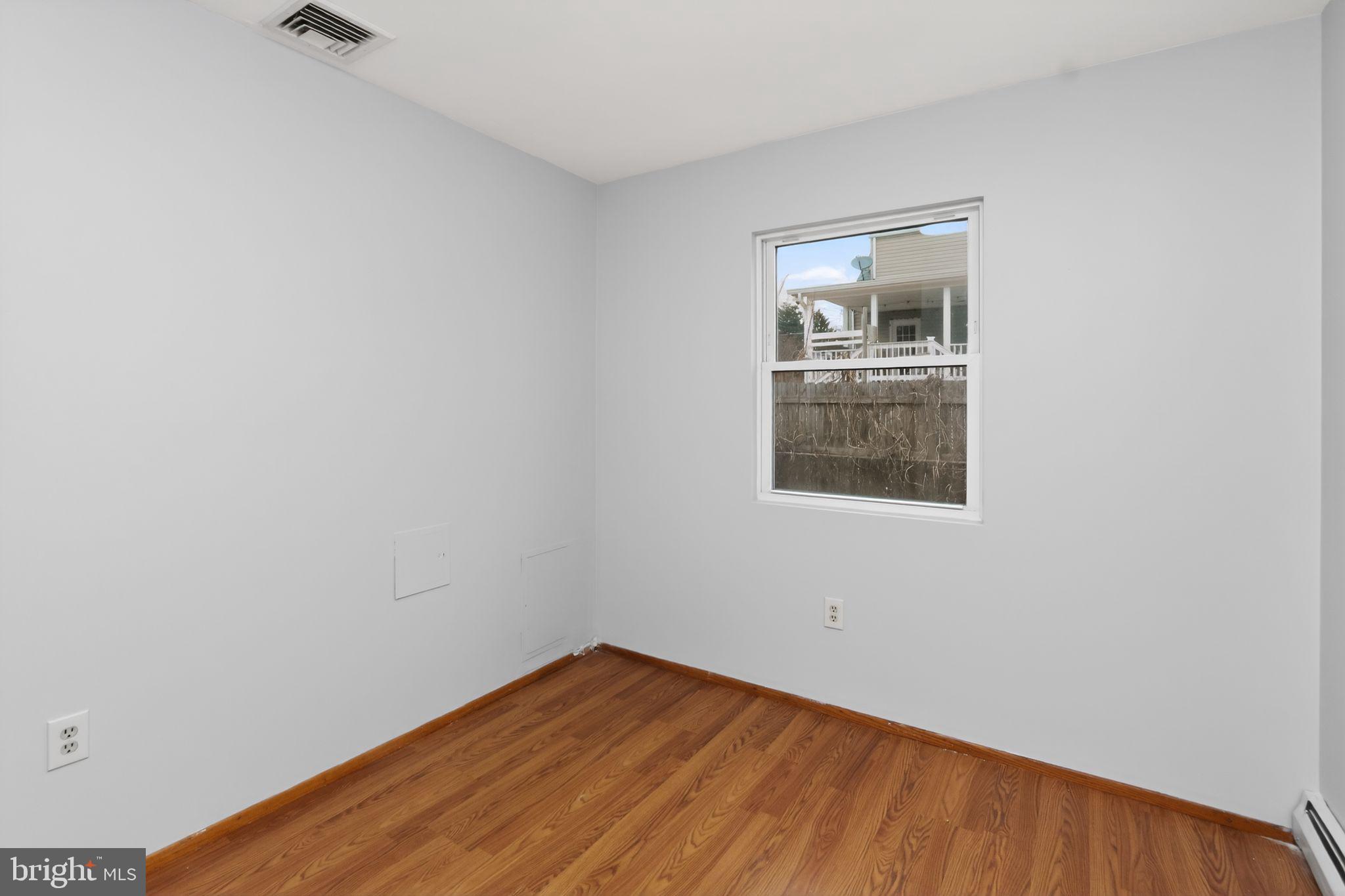 14423 Lamar Road Woodbridge, VA 22191 - Photo 7 of 30