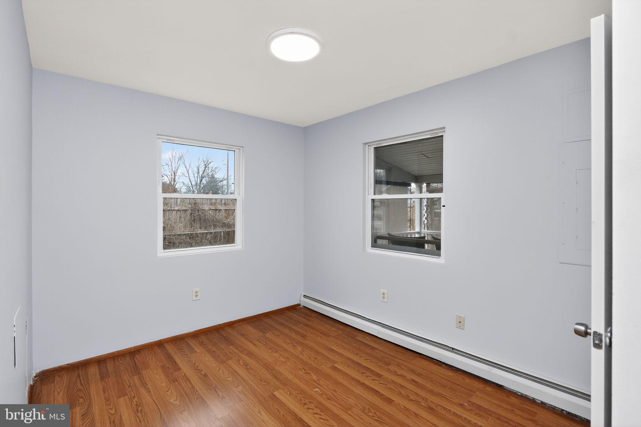 14423 Lamar Road Woodbridge, VA 22191 - Photo 9 of 30