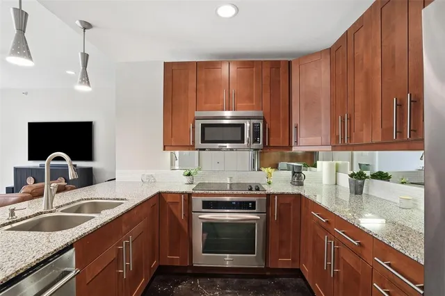 $2,750 | 2608 Museum Way, Unit 3202, Fort Worth, TX 76107