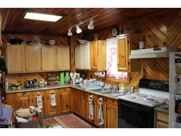 115 Maple Road Tamworth, NH 03886 - Photo 7 of 12 Gallery Image 7