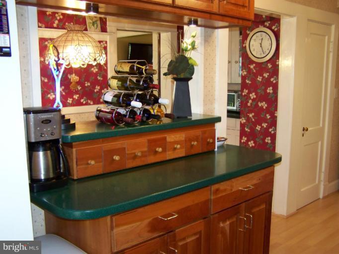 6403 Pinehurst Road Baltimore, MD 21212 - Photo 12 of 29 Kitchen