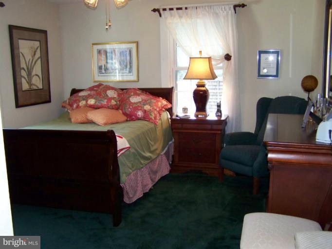 6403 Pinehurst Road Baltimore, MD 21212 - Photo 15 of 29 Bedroom