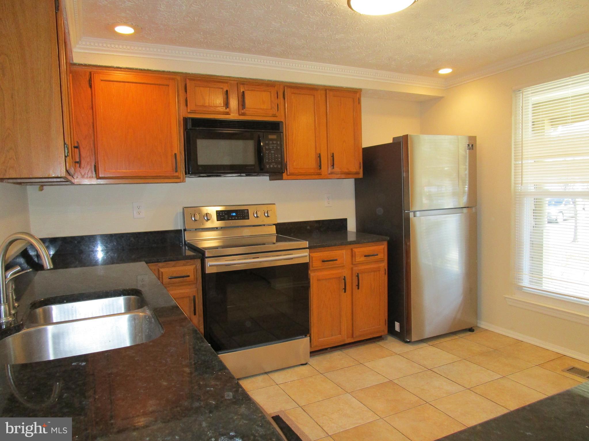 7750 Mandan Road Greenbelt, MD 20770 - Photo 4 of 18