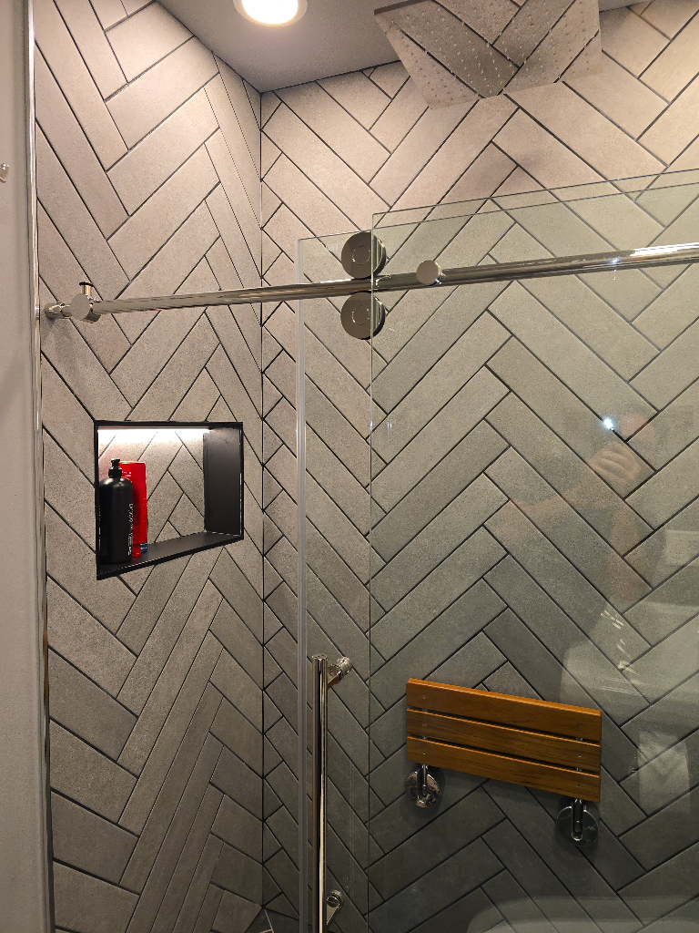 1050 West Dakin Street, Unit G2 Chicago, IL 60613 - Photo 15 of 24