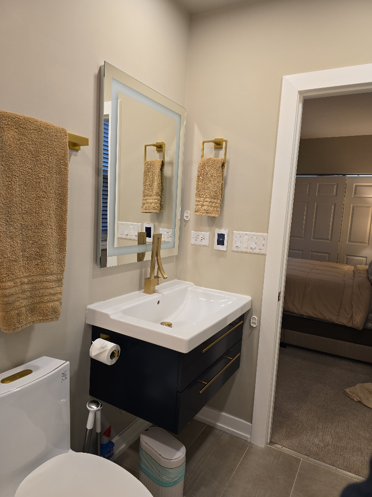 1050 West Dakin Street, Unit G2 Chicago, IL 60613 - Photo 20 of 24