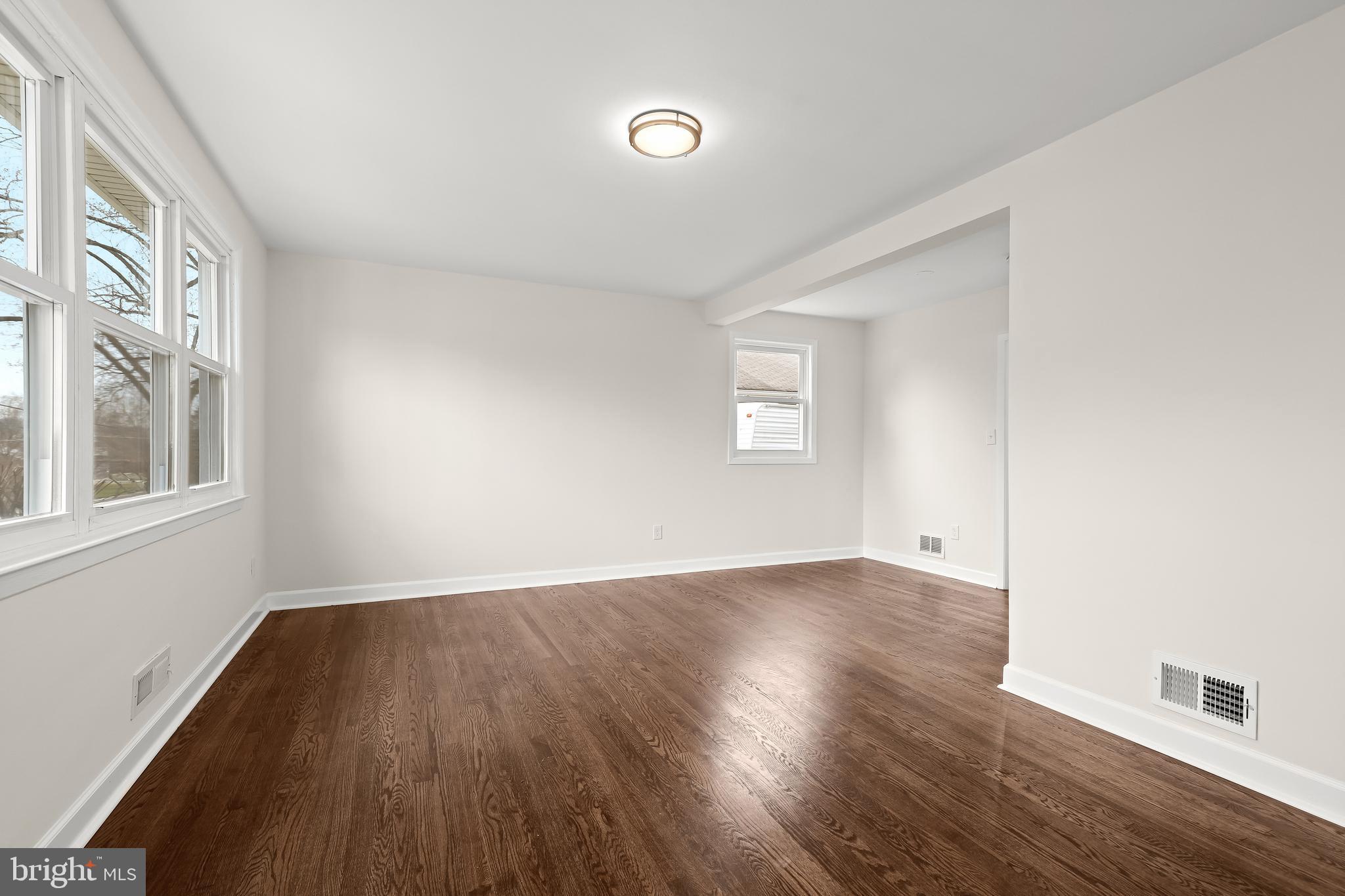 1562 Sulphur Spring Road Halethorpe, MD 21227 - Photo 3 of 43 Gallery Image 3