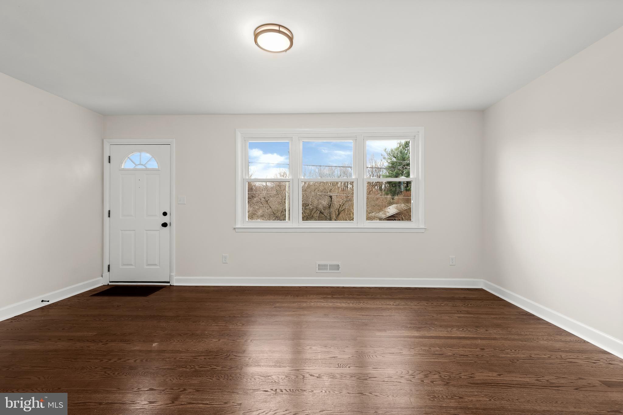 1562 Sulphur Spring Road Halethorpe, MD 21227 - Photo 7 of 43 Gallery Image 7