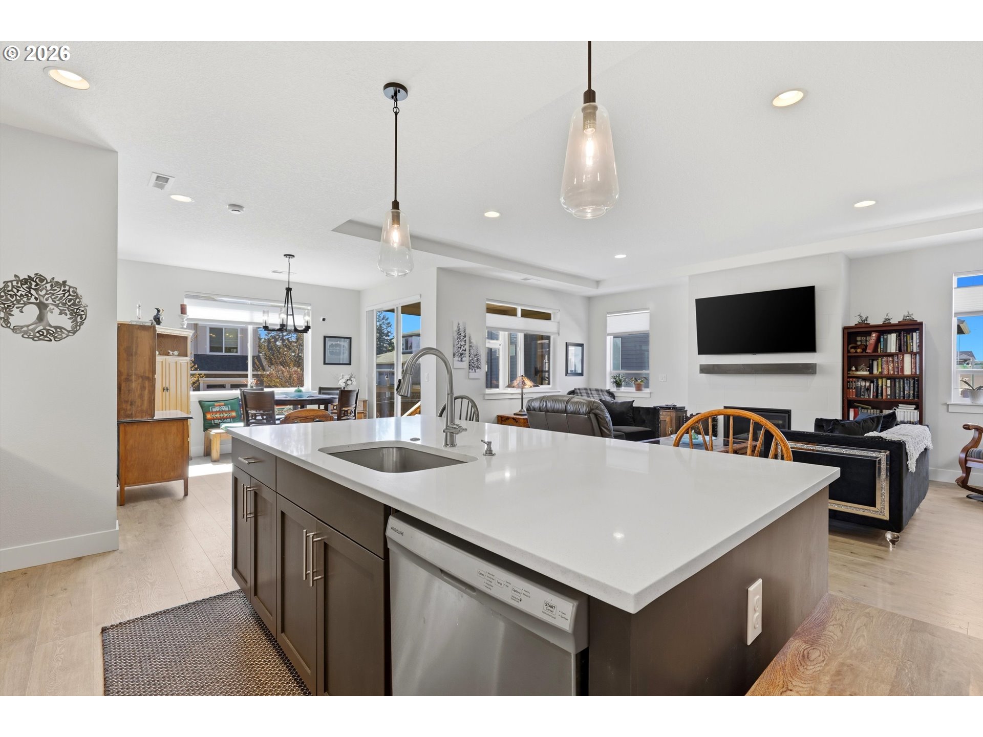 626 Southwest 49th Street Gresham, OR 97080 - Photo 15 of 39