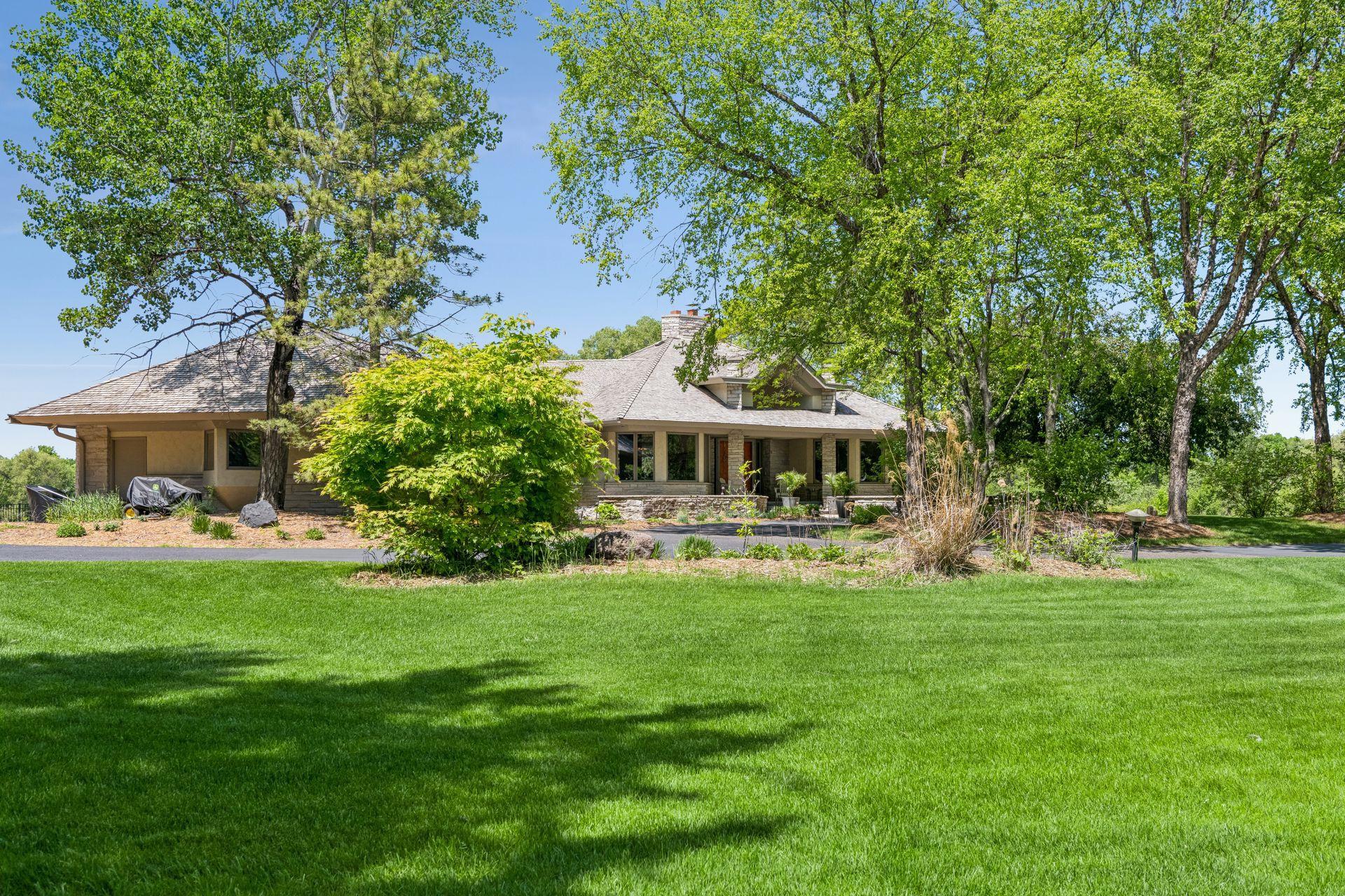 525 Navajo Road West Medina, MN 55340 - Photo 3 of 75