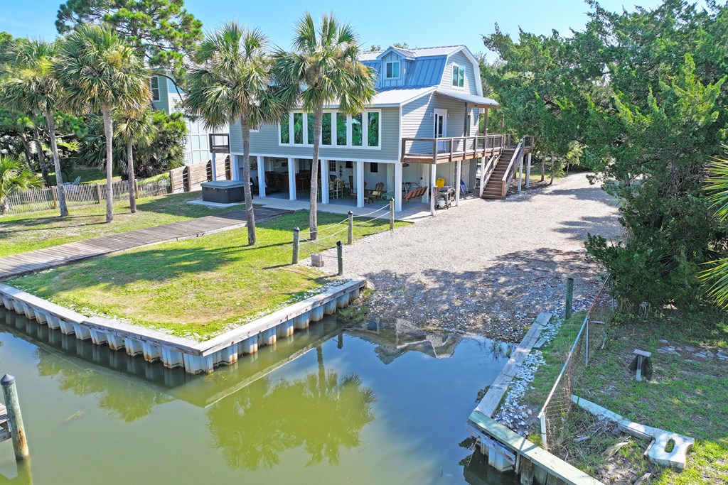 304 Wing Street St. George Island, FL 32328 - Photo 36 of 65