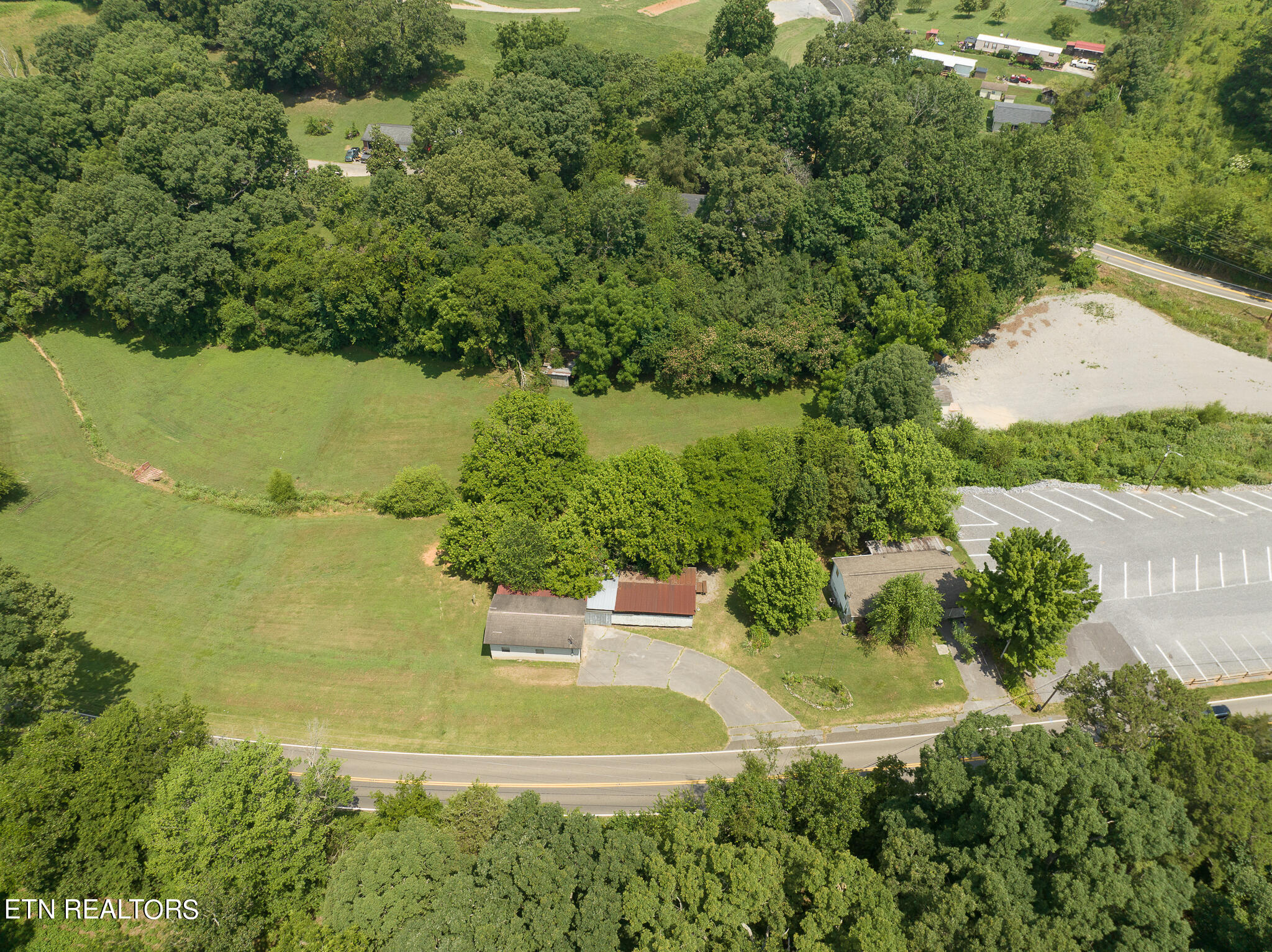 2956 Douglas Dam Road Kodak, TN 37764 - Photo 35 of 49 untitled-33