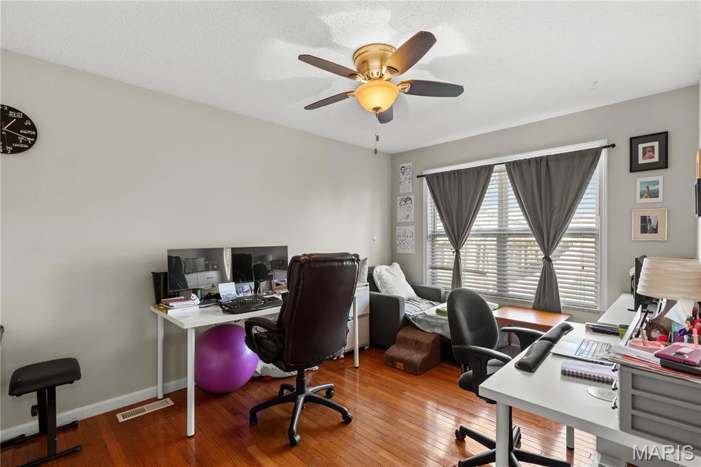 712 Oak Hollow Court O'Fallon, IL 62269 - Photo 17 of 31