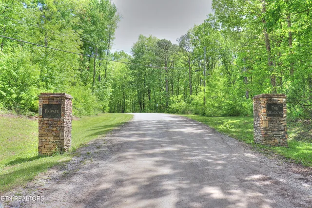 $799,900 | 187 Grouse Lane, Pioneer, TN 37847