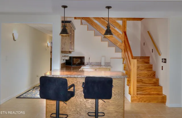 $799,900 | 187 Grouse Lane, Pioneer, TN 37847