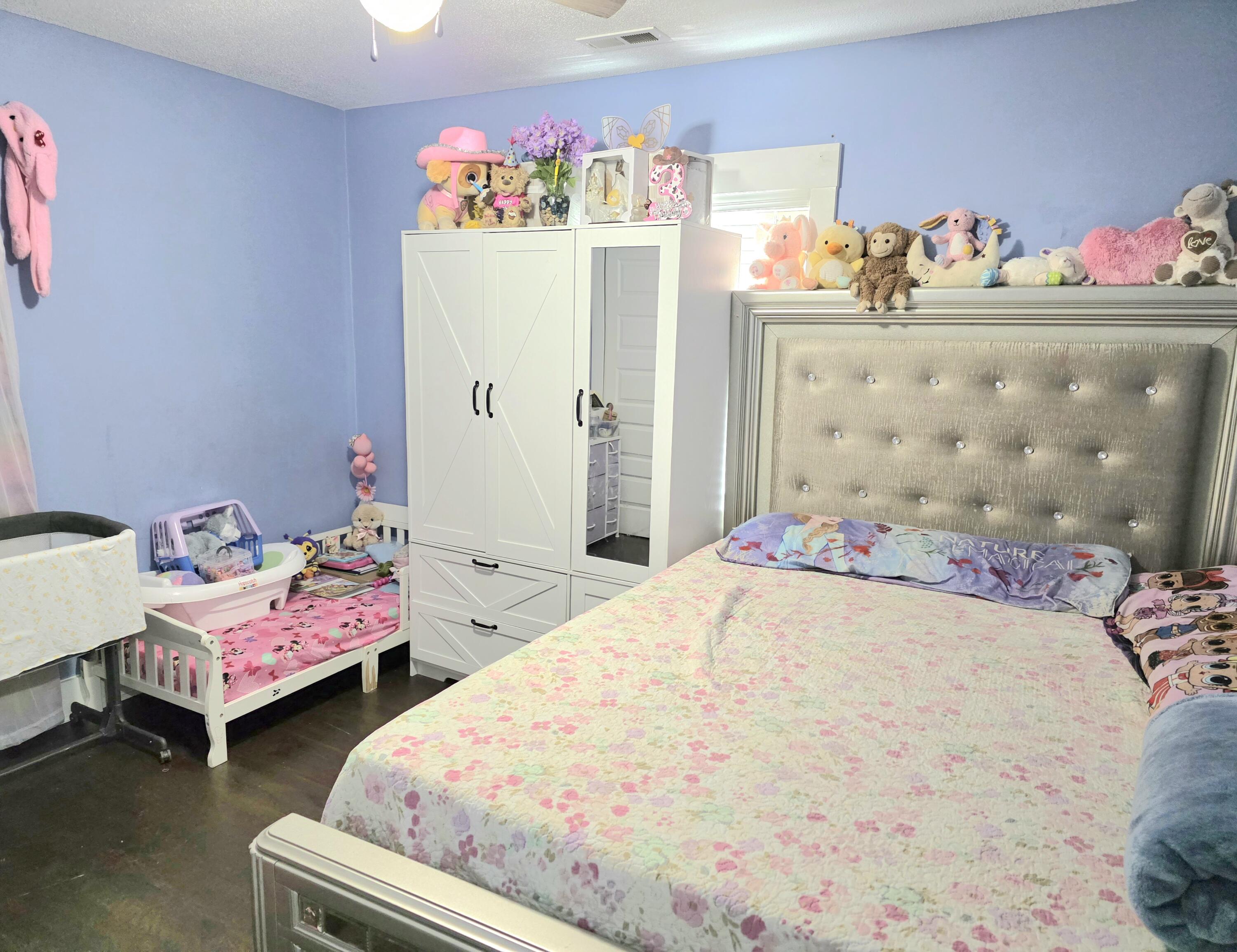 209 Janice Street Goose Creek, SC 29445 - Photo 21 of 33 20260325_131922