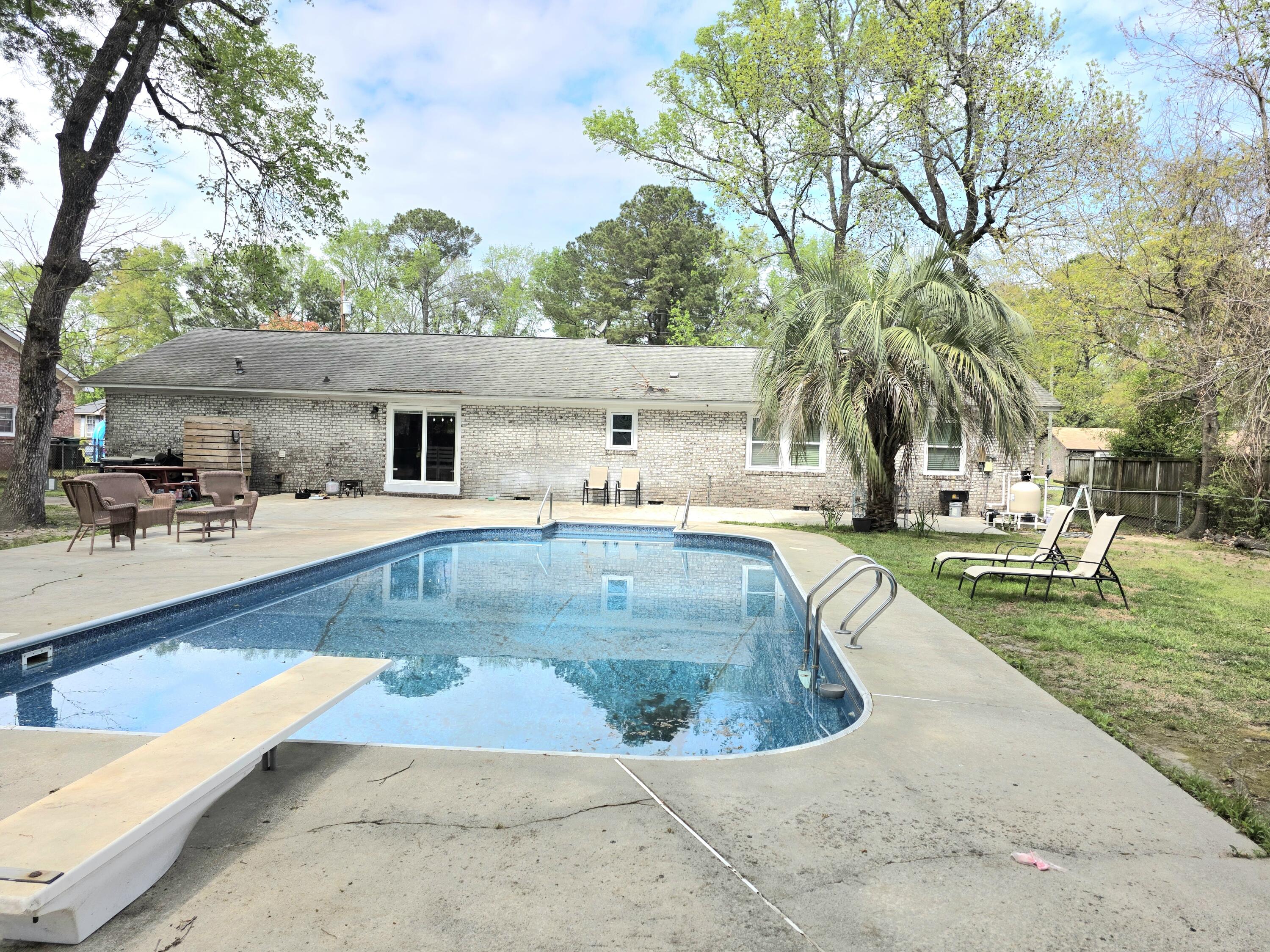 209 Janice Street Goose Creek, SC 29445 - Photo 30 of 33 20260325_132634