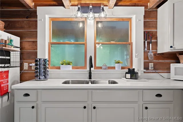 $285,000 | 3391 Cedar Gap Lane, Birdseye, IN 47513