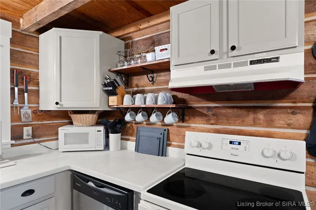 $285,000 | 3391 Cedar Gap Lane, Birdseye, IN 47513