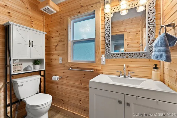 $269,900 | 3391 Cedar Gap Lane, Birdseye, IN 47513